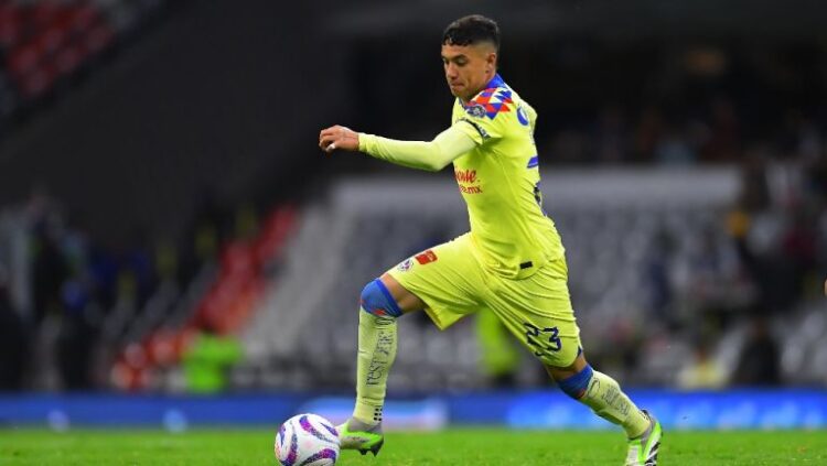 André Jardine apoya a Emilio Lara tras difícil noche en el Estadio Azteca