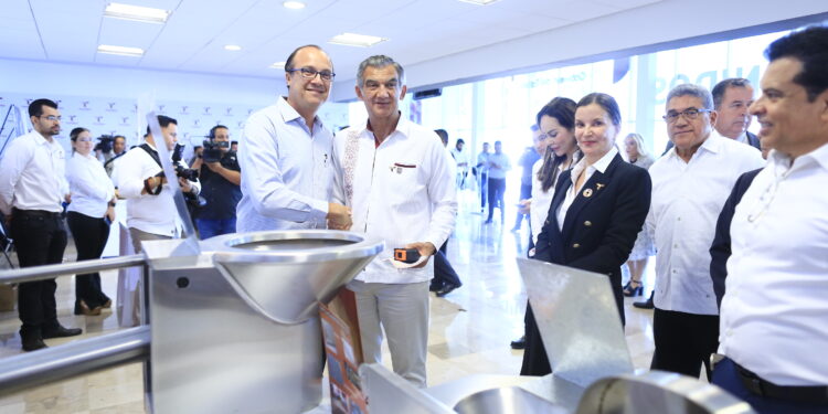 Américo Villarreal impulsa con créditos a pequeñas y medianas empresas en Tamaulipas 