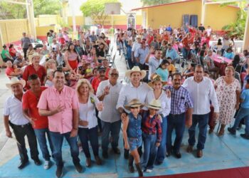 Acude alcalde Gattás a festejos del 87 aniversario del Ejido “La Presa” de Victoria