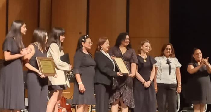 Rinde Gobierno de Matamoros homenaje póstumo al Mtro. Juan Francisco Batalla Bahena