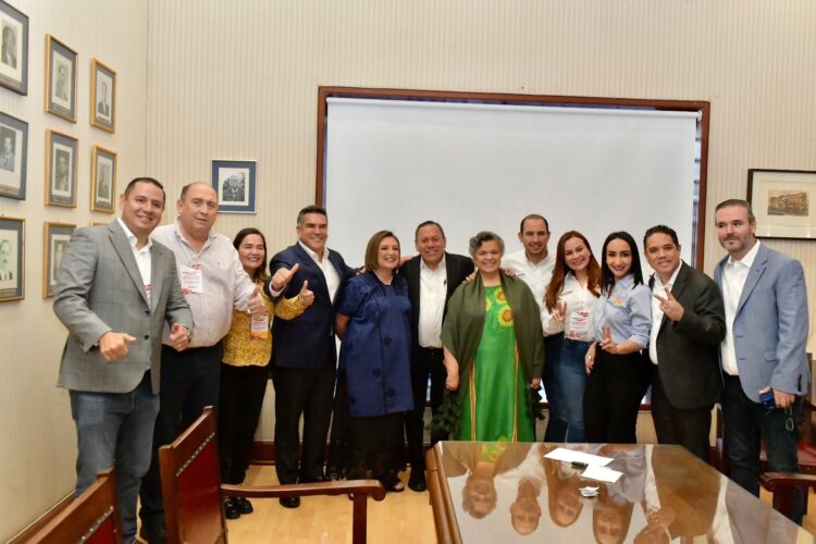 Beatriz y Xóchitl plantean sus visiones en política exterior para México