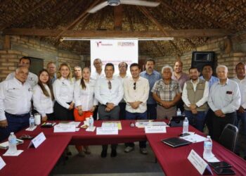 Sesiona Consejo Rural Sustentable en Victoria