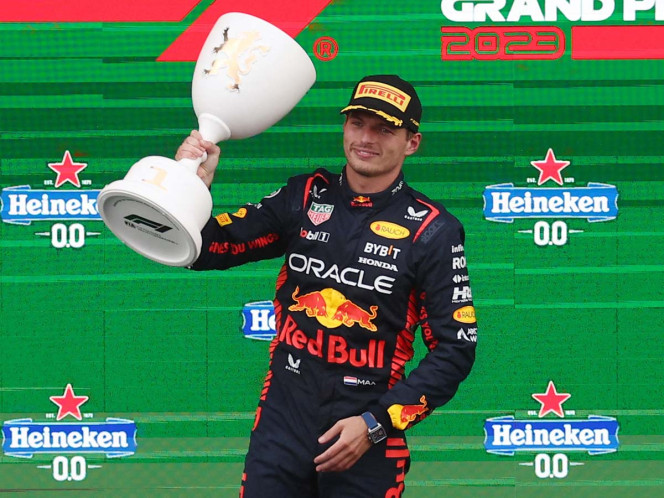 Max Verstappen triunfa en casa y Checo se queda sin podio en Holanda