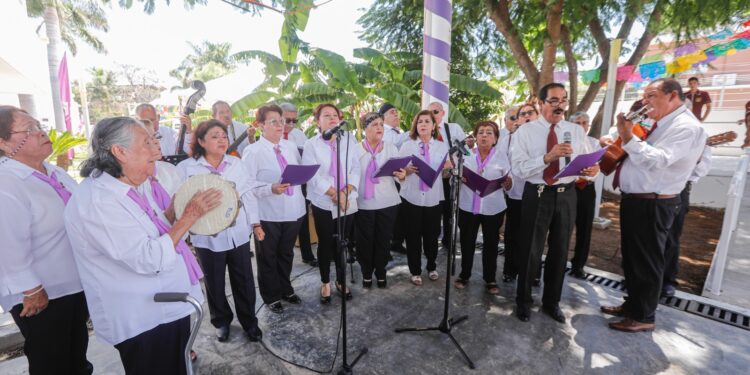 Inicia DIF Tamaulipas festejos por el Día del Adulto Mayor