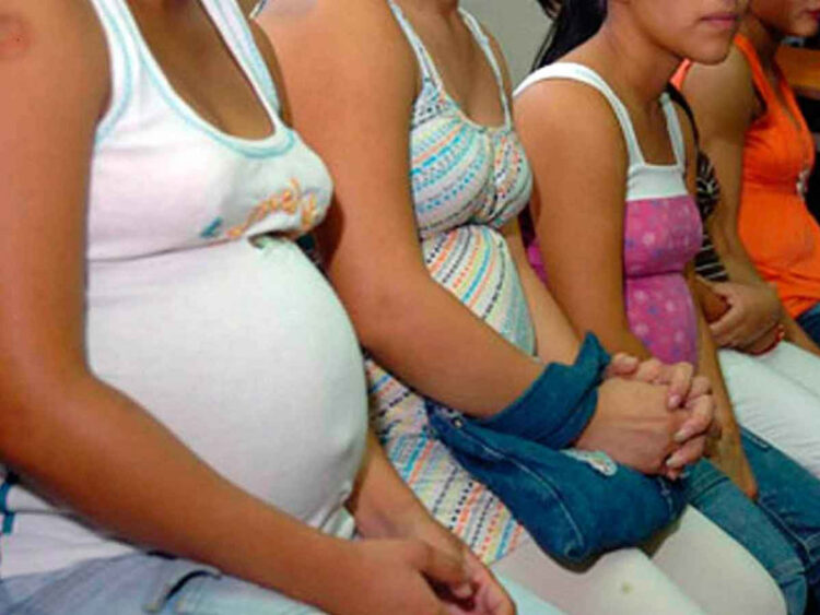 La mitad de los embarazos en el mundo no son planeados revela ONU