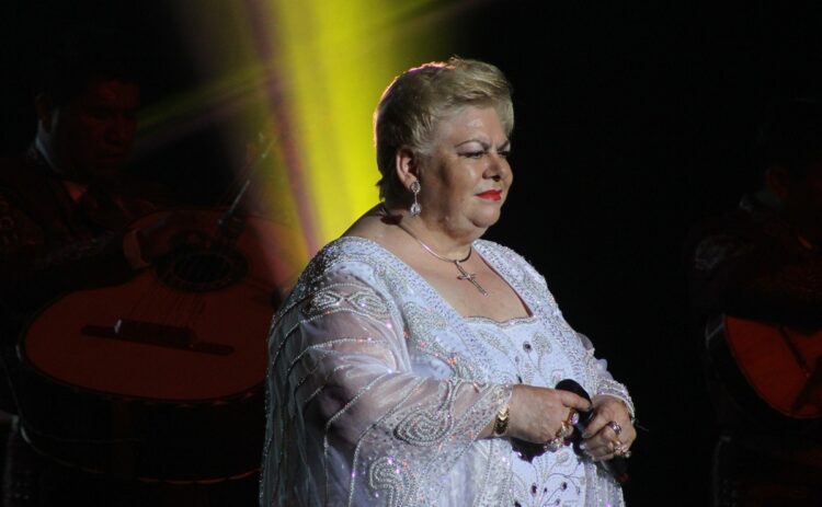 Paquita la del Barrio está en busca de novio, está cansada de soledad