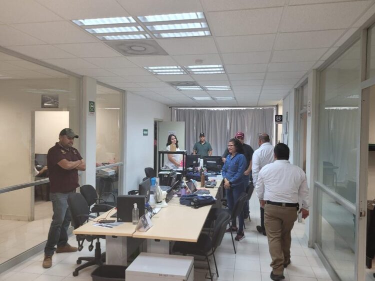 Se reúne secretario general de Gobierno con personal de la Coordinación de Protección Civil