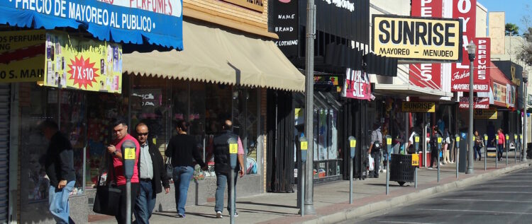 Esperan altas ventas por regreso a clases