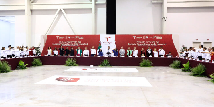 A trabajar, invita Gobernador Villarreal a jóvenes, para disminuir desigualdad