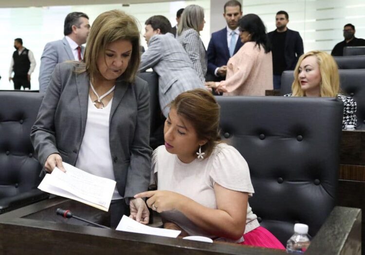 Incluyen términos de violencia digital en Ley para prevenir abusos contra mujeres