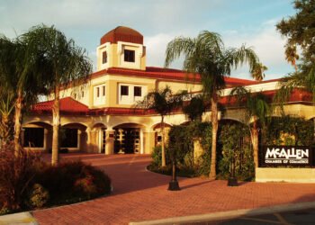 Renuncia presidente de Cámara de Comercio