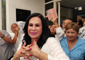 Se registra Blanca Valles Rodríguez por otra reelección en el SUTSPET