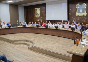 Aprueba Cabildo emitir convocatoria para licitación pública internacional para concesionar las aguas residuales