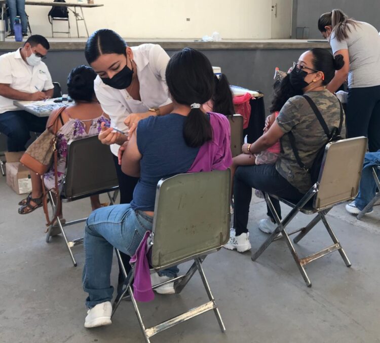 Reactivan vacunación contra el COVID-19 en nueve municipios de Tamaulipas