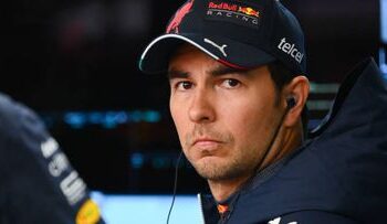Checo Pérez encara desafíos en las prácticas libres del gran premio de los países bajos