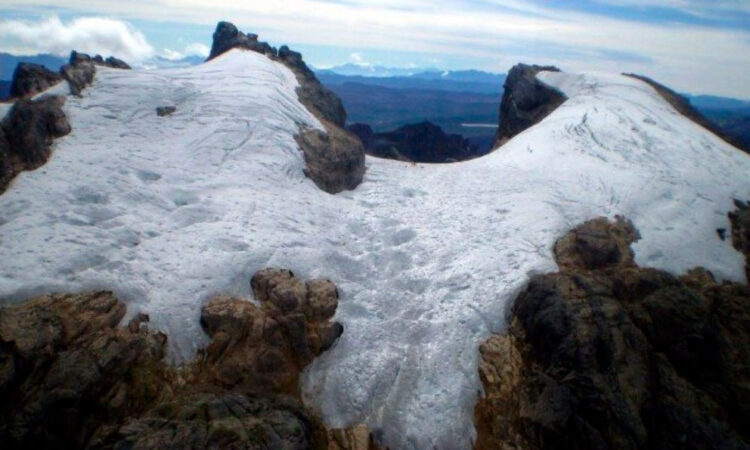 Indonesia podría perder sus únicos glaciares tropicales para 2025