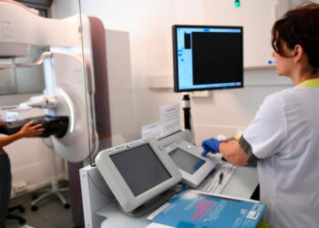 IA muestra potencial en detección temprana de cáncer de mama