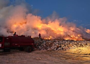 Basurero Municipal amanece en llamas