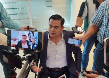 Culpa diputado a comercios asaltados de promover la impunidad