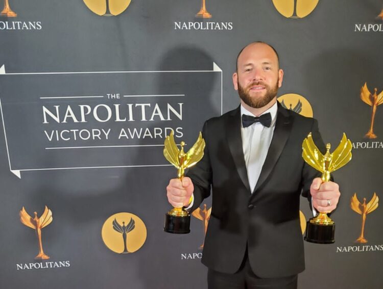 Destaca Daniel Santos en los Napolitan Victory Awards