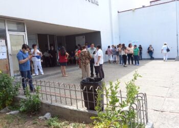 Desalojan Clínica del ISSSTE en Victoria por supuesta fuga de gas