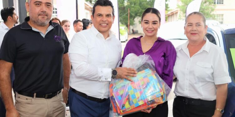 Realiza DIF Victoria “Caravana por la Educación”