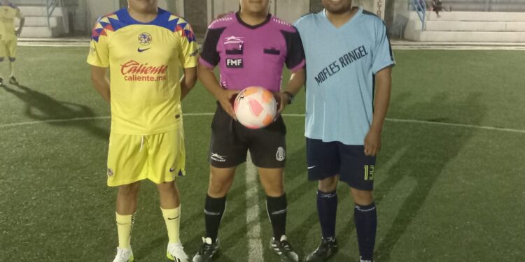 Continúa DIF Victoria líder invicto en Torneo Intermunicipal de Fut-7