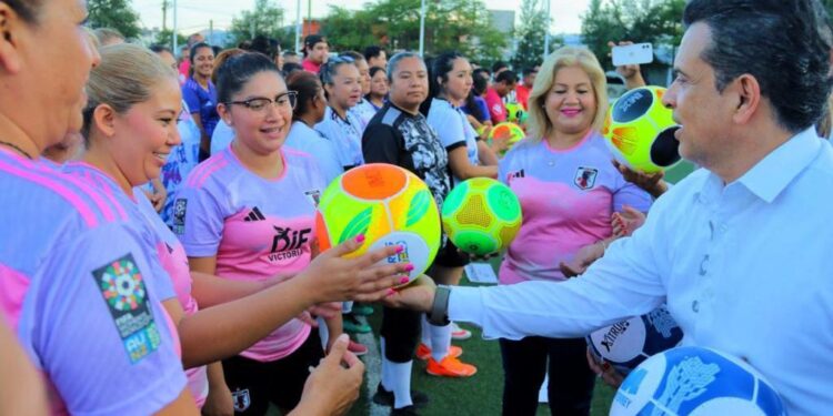 Da Lalo Gattás zapatazo inaugural en Torneo Intermunicipal de Fut-7