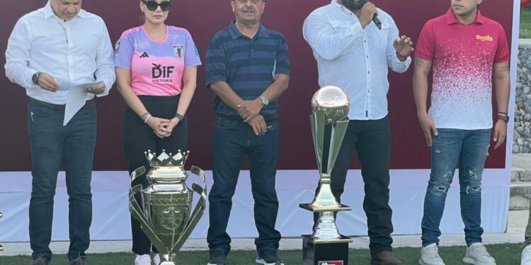 Da Lalo Gattás zapatazo inaugural en Torneo Intermunicipal de Fut-7