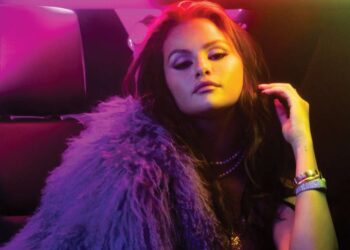 Selena Gómez le pone ritmo al fin del verano con ‘Single Soon’