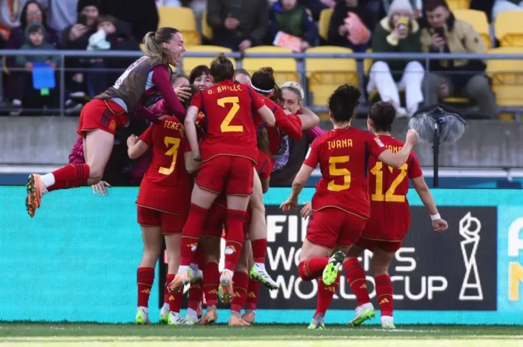 España vence a Países Bajos 2-1 y avanza a semifinales del mundial Femenino