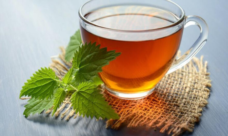 Té de jamaica y tamarindo: una ayuda para desinflamar el estómago