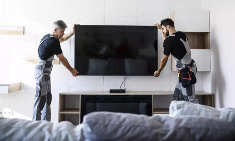 Mexicanos pasan 16 horas diarias frente a pantallas, señala Salud