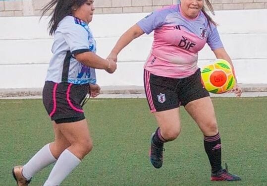 Están damas del DIF Victoria en la cima