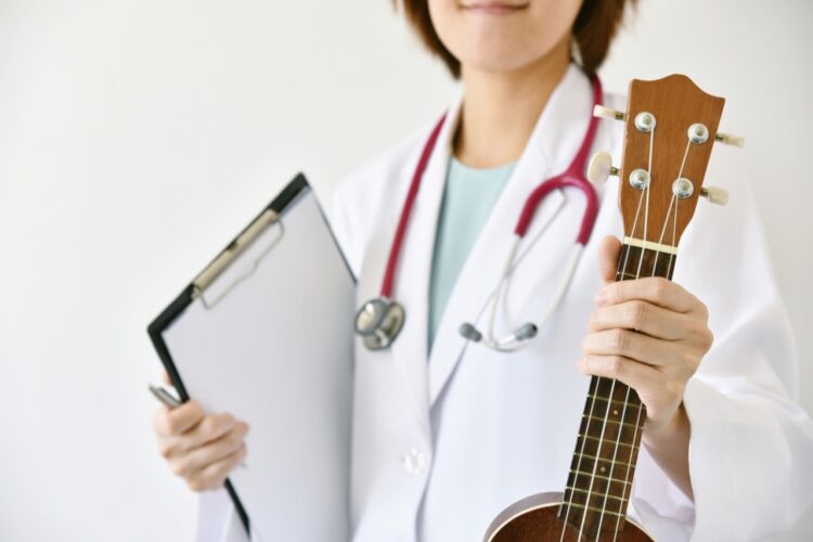 El Estetoscopio y la Música: Cuando los Médicos se Convierten en Artistas
