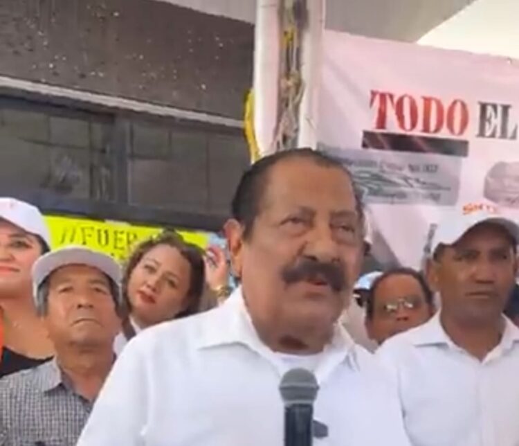 Arnulfo Rodríguez pide a maestros llevar el paro a la plaza del 15 Hidalgo