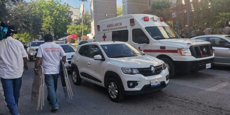 Guardia Estatal vigila Palacio de Gobierno ante plantón de maestros paristas