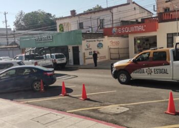 Guardia Estatal vigila Palacio de Gobierno ante plantón de maestros paristas