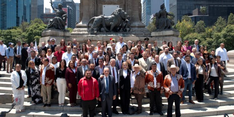 La transformación de México debe continuar, dice Américo Villarreal desde el Ángel de la Independencia