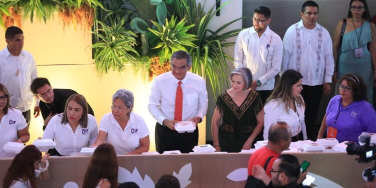 Vitorea Américo Villarreal a los héroes de la independencia, a la justicia y la verdad