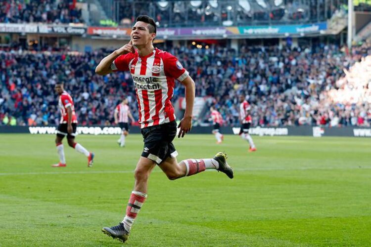 ‘Chucky’ Lozano reaparece con PSV… y se ‘calienta’ con Ricardo Pepi