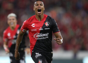 Atlas de Guadalajara derrota 2-0 a Tigres de la UANL