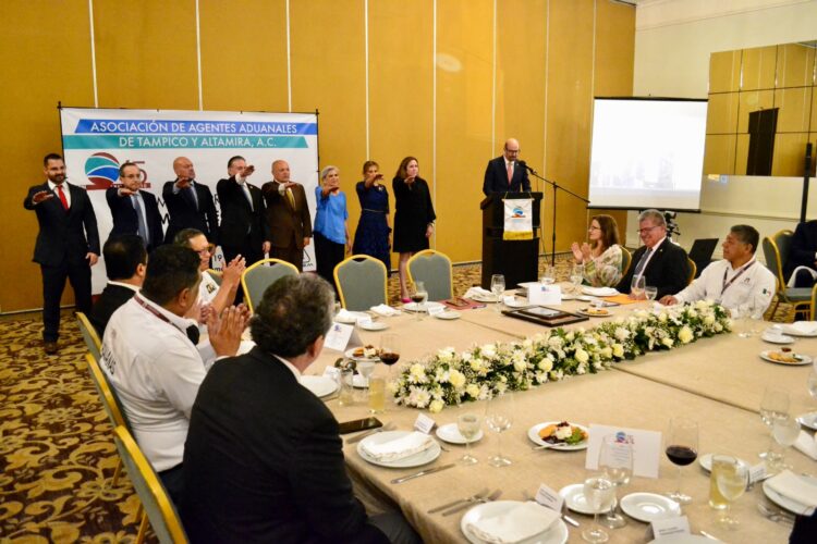 Rinde protesta Mesa Directiva de Asociación  de Agentes Aduanales de Tampico y Altamira