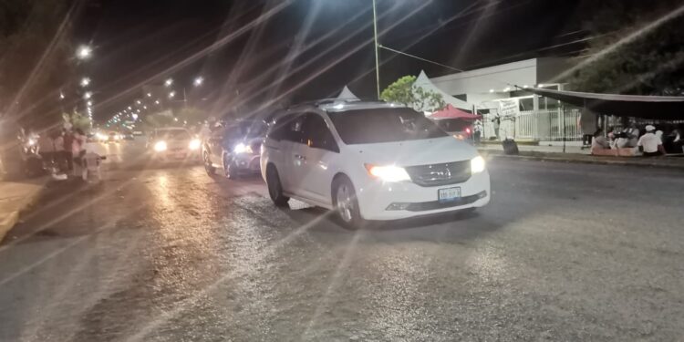 Arnulfo explica a maestros acuerdo y confirma regreso a clases este miércoles