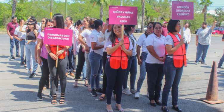 Celebran Día de Protección Civil con simulacro de desalojo en edificios públicos