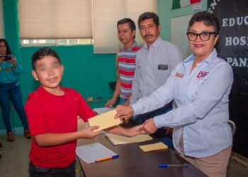 Hospital General de Victoria apoya educación de alumnos Pannarti.