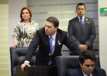 Un atropello retiro del Fiscal Anticorrupción Raúl Ramírez, según el PAN