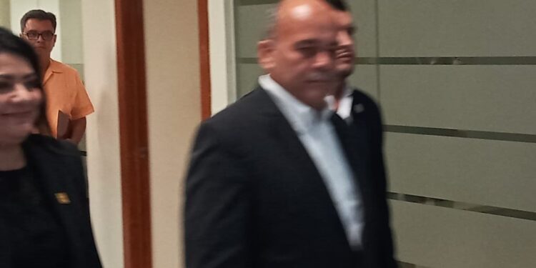 Comisión Permanente del Congreso de Tamaulipas separa al Fiscal Anticorrupción Raúl Ramírez 