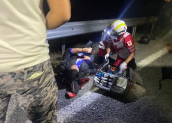 Motociclista se lesiona al caer en la vieja carretera a Jaumave