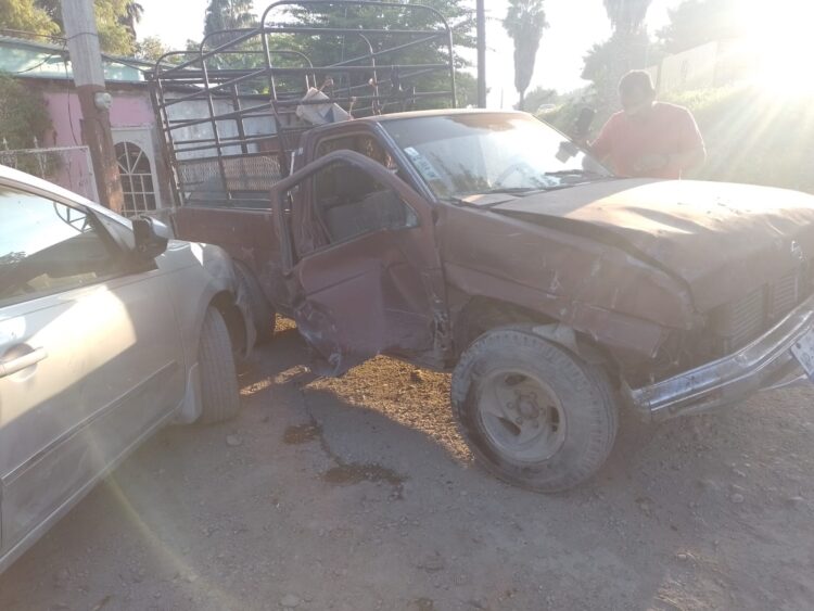 Comerciante de Jaumave a punto de morir en choque